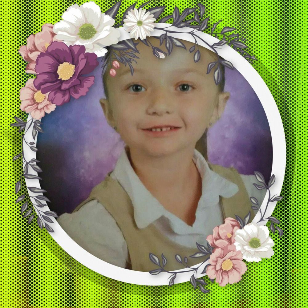 Meet your Posher, Nola